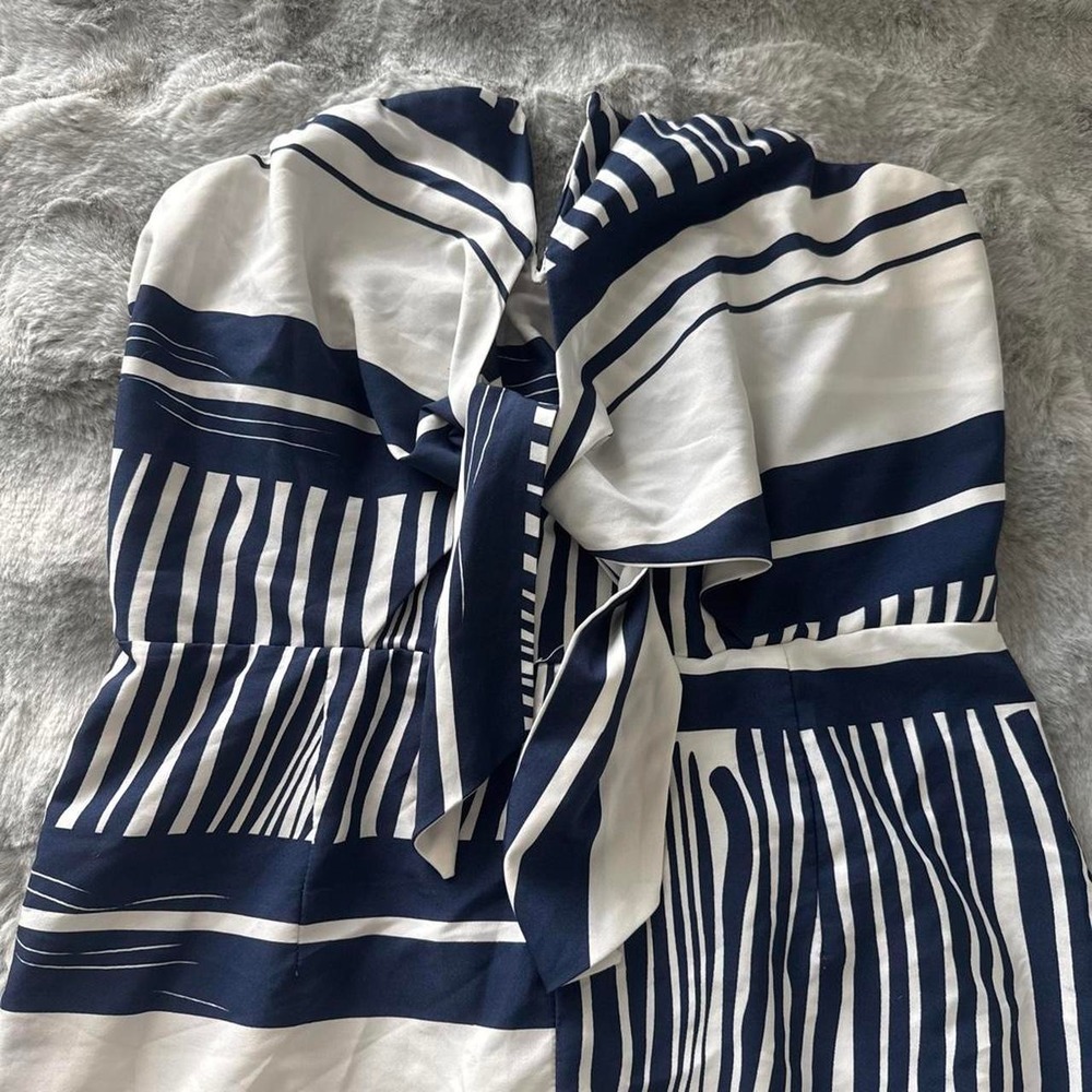 SHEIN Strapless Tie Front Romper Navy Blue White Geometric Stripe Size XL-0522 - Picture 2 of 5